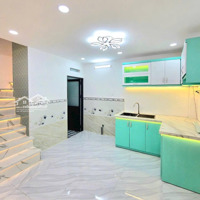 Gấp! Ra Nhanh Căn Nhà Cao Thắng,Quận 10.Giá Chỉ 5,8 Tỷ/ Diện Tích: 53M2. 1 Trệt 2 Lầu. 3Pn+ 3 Vệ Sinh Sổ Chính Chủ