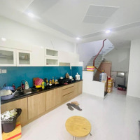 Bán Nhà Tôn Thất Đạm , Bến Nghé , Q1 , 1T2L , 2 Phòng Ngủ, 3 Vệ Sinh, Giá Bán 2 Tỷ 660 , Đang Cho Thuê 15 Triệu/Thang