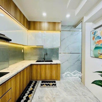 Hàng Ngộp Giảm Mạnh Nhàhẽm Xe Hơi8M Nguyễn Thượng Hiền - Phường 5 - Phú Nhuận. Diện Tích: 54M2/4Tỷ3 . Shr