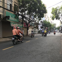 Bán Gấp Nhà 3 Tầng Hxh. Gầnmặt Tiềnnguyễn Hồng Đào. 4X20M. Giá Rẻ 8 Tỷ 999