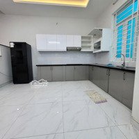 Kẹt Vốn Kd Bán Nhà Lê Văn Linh P13 Q4.Diện Tích72,8M2 Giá Bán 2Tỷ690 Gần Chợ Xóm Chiếu. Đang Cho Thuê 22 Triệu