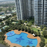 Cho Thuê Căn Studio Trực Diện Hồ Bơi Giá Bán 4. 5 Triệu Vinhomes Quận 9