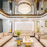 Nghĩa Tân-Nhà Vip Cầu Giấy - Tặng Nội Thất Siêu Vip - Thang Máy - Vỉa Hè Kd-70M-9Tâng-Mt5.4M-36Tỷ