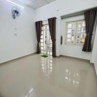 Bán nhà Quận 11, Đường Nhật Tảo, P.7, DT 26m2, 2 tầng, gần mặt tiền, chỉ 4.2 tỷ (TL)
