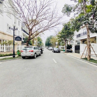 Cực Vip Căn Biệt Thự Sài Đồng-Lb, Khu Vip Của Ban Trực Thuộc Trung Ương Đảng,4 Tầng Thiết Kế Hiện Đ