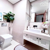 Cần Bán Căn Hộ Rivera Park Quận 10Diện Tích78M2 2 Phòng Ngủgiá Bán 4,5 Tỷ. Liên Hệ: 0931196468 Thành. Lầu Cao