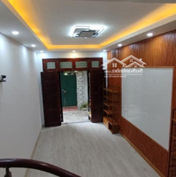 Nhà Nở Hậu Nhiều Lộc, 2 Thoáng Trước Sau, Có Ô Chờ Thang Máy - Tây Mỗ 42M2 Giá Hơn 4 Tỷ