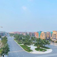Chính Chủ Cần Bán Căn Shophoues Cạnh Vincom - Công Viên Bể Bơi To Nhất Khu. Giá Chỉ 6,8 Tỷ Quá Đẹp