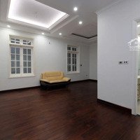 Bán Biệt Thự Kinh Doanh Tô Ngọc Vân Tây Hồ 200M2 X 4 Tầng Giá Chỉ Hơn 60 Tỷ