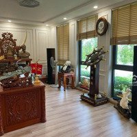 Bán Biệt Thự Khu Phú Mỹ Gần Belleza Q7-12X21M ( Nở Hậu )4L+ Thang Máy ,Hồ Bơi-Ntcc- Giá Bán 42 Tỷ .