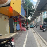 Bán Nhà Mặt Phố Cầu Giấy, Khu Sầm Uất Kinh Doanh Đỉnh , Giá Bán 21,5 Tỷ Có Thương Lượng