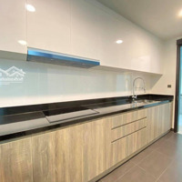 Cho Thuê Sky Villa 4 Phòng Ngủ Feliz En Vista Nội Thất Cơ Bản, Giá 65 Triệu/ Tháng Thương Lượng