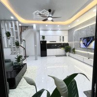 Trung Tâm Đống Đa 241 Phố Khâm Thiên 6,95 Tỷ, 36M2 Vuông Đẹp X 4 Tầng. Chính Chủ, Giá Quá Tốt