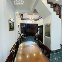 Cc Cho Thuê Nhà Riêng Chùa Láng, Gần Đh Ngoại Thương, 45M2 4 Tầng 4 Phòng Ngủ 3 Vệ Sinhở Ngay, 12 Triệu