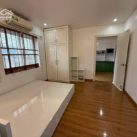Căn Chung Cư Siêu Đẹp Phun Nội Thất - Ngay Bến Xe Nước Ngầm Phố Trần Thủ Độ - Ngọc Hồi 74M2