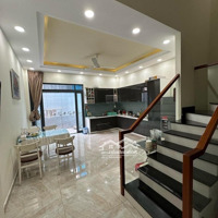 Nhà Hiếm Bán Gấp -Diện Tíchkhủng 92M2(Mt4.3M) - Chỉ 7.52 Tỷ - Ngã 4 Phú Nhuận