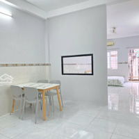 Cho Thuê Căn Hộ 1 Phòng Ngủ Ban Công Trung Tâm Phú Nhuận