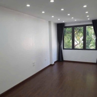 Văn Hương, Đống Đa.diện Tích33M2 X 4 Tầng,Mặt Tiền3,5M, Giá Bán 6,55 Tỷ. Trước Nhà Sân Chơi Rộng.