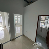 Nhà 2 Mặt Tiền Q8, Mới Keng Dọn Vô Ở Liền 62,1M2. Hẻm Nhựa, Vị Trí Đẹp Đi Cái Vù Qua Q6