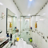 Hot!!!!Chủ Định Cư Nước Ngoài Cần Bán Nhà Quận Bình Thạnh 4,6 Tỉ 80,5M2 (4,6*17,5) .Gần Trung Tâm .