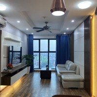 Sở Hữu Căn Hộ 2N2Vs 78M2 Ban Công Đn,Full Đồ Tại Goldmark Chỉ Nhỉnh 4 Tỷ. Liên Hệ: 0961614305