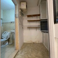 Căn Hô Tập Thể Nghĩa Tân, 45M2 - 2 Phòng Ngủ, View Thoáng. Giá: 2.45 Tỷ