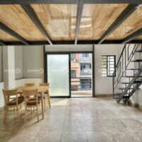 Cho thuê căn Duplex bancol Full nội thất không giới hạn- nhà mới người gần ĐH Văn Hiến