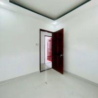 Cần Bán Nhà Cách Uy Ban Nhân Dân Mỹ Hạnh Nam 100M2