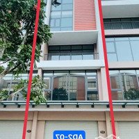 Cần Tiền Bán Gấp Shophouse 2 Mặt Tiền ( Sổ Lâu Dài ) Vinhomes