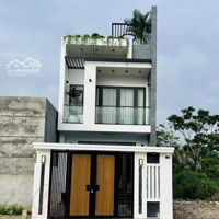 Nhà Lầu Mới Xây Gần Ngay Khu Dân Cư Bửu Long Mới. Giáp Phường Quang Vinh- Biên Hoà