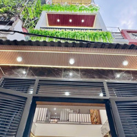 Định Cư Nước Ngoài Bán Gấp Nhà Độc Lập,Tân Phú. Giá Bán 2Tỷ550/46,8M2.Tặng Full Nội Thất