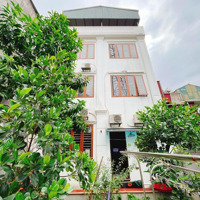 Đầu Ngô Gia Tự, Lb, Ô Tô Tránh, Vỉa Hè, Ngõ Thông 197X3T, Đầu Tư Xây Tòa Nhà Chỉ 15.9 Tỷ.