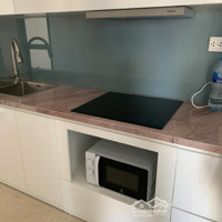 Căn Hộ Cao Cấp 2 Ngủ View Đường Phố Siêu Xịn Tại Dcapitale Trần Duy Hưng Chỉ Với 6.X Tỷ