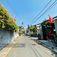 Hàng Hiếm. Nhà Chính Chủ Chưa Qua Đầu Tư Ngay Bên Cạnh Chi Cục Thuế Thủ Đức - 62M2 - 4 Ty Nhỉnh