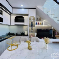 Cần Bán Gấp Nhà Bến Cát 105M2 Giá Bán 1Tỷ1 1T2L 4 Phòng Ngủ 3 Vệ Sinhmtđ 6M Chủ Đang Cho Thuê 7 Triệu/Tháng