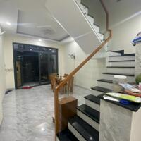 Bán nhà 3 tầng đẹp ngay Linh Đông 55m2 ngang 4,2m sát Phạm Văn Đồng hẻm nhựa 4,5m giá 6 tỷ nhỉnh