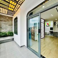 HÀNG HIẾM - Nhà 60.2m2 Lê Văn Sỹ, Tân Bình - Gần công viên Hoàng Văn Thụ. Giá 3 tỷ 650. Xây 4 tầng