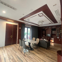 Bán Biệt Thự Đẹp Tại Hoàng Hoa Thám, 39,8 Tỷ, 130M2, 6 Phòng Ngủ 6 Vệ Sinh Pháp Lý Đầy Đủ
