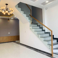 Bán Căn Nhà Ngaymặt Tiềnđường Nhựa 10M Tân Cảng, Bình Thạnh. Gía Bán 3 Tỷ 6 - 4.9 X 12M. View Landmark