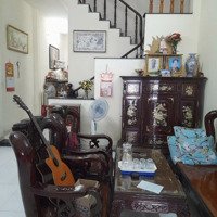 Bán Nhà Mặt Tiền Kinh Doanh Đang Cho Thuê Giá 9 Triệu/Tháng , 5X18 , ( 720 Triệu)