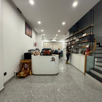 Cho Thuê Nhà Phố 50 Triệu/Tháng Quận 2 - 354M2 Sàn, 1 Hầm, 1 Trệt 3 Lầu/ 4 Phòng Ngủfull Nội Thất