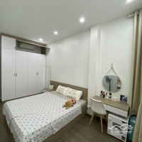 Bán Gấp Nhà Tô Hiệu Kinh Doanh . Giá Bán 16.9 Tỷ : Liên Hệ: 0903388569