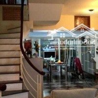 Cho Thuê Nhà Ngõ 2 Đặng Thùy Trâm 55M2X5T Ô Tô Đỗ Cửa