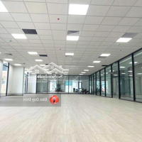 Hot! Cho Thuê Nhà Mặt Phố Trần Phú, Hà Đông. Giá Thuê: 155 Triệu, Diện Tích: 130M2