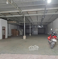 Kho Xưởng Gigamall Phạm Văn Đồng 300M2