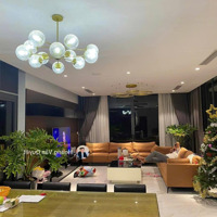 Chuyển Nhượng Biệt Thự 250M2 View Hồ Sổ Lâu Dài Full Nội Thất Tại Venus Resort 2X Tỷ. Liên Hệ: 0962202555