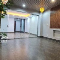 Mt Thống Nhất 4.5X17.6M. Nở Hậu 5.5M 1 Trệt Lửng 2 Lầu. Đct 30 Triệu/Tháng. Chỉ 14.5 Tỷ