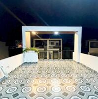 NHÀ PHỐ NGANG 4,7M Giáp KDC VSIP1 Tp Thuận An