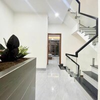 NHÀ PHỐ NGANG 4,7M Giáp KDC VSIP1 Tp Thuận An