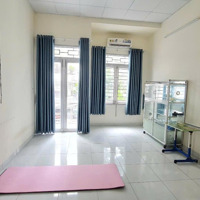 Bán Nhà 2 Tầng Dã Tượng Tttp Nha Trang 77M2 Mặt Đường Xe Hơi